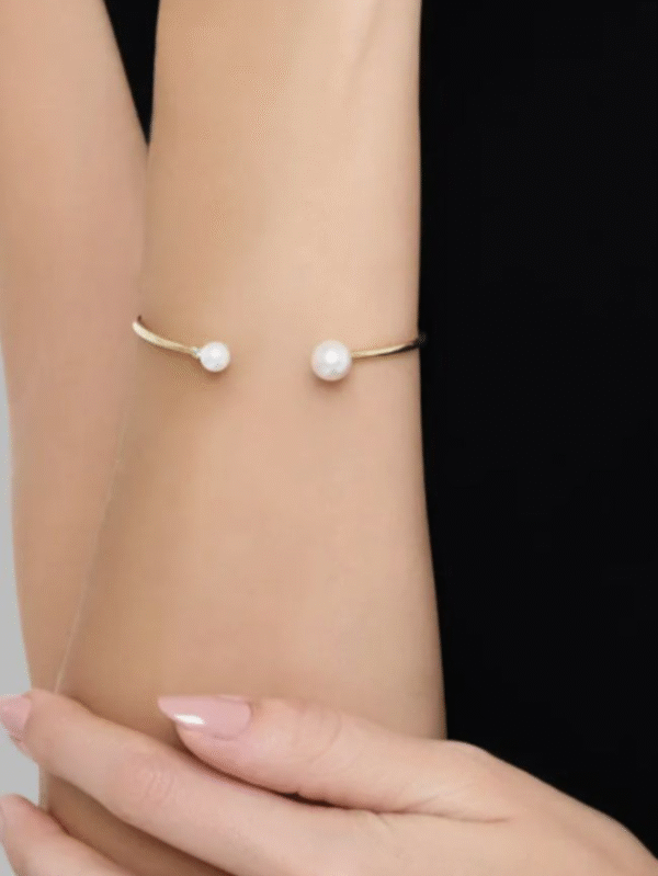 Bracelete Pedras Brancas Peroladas